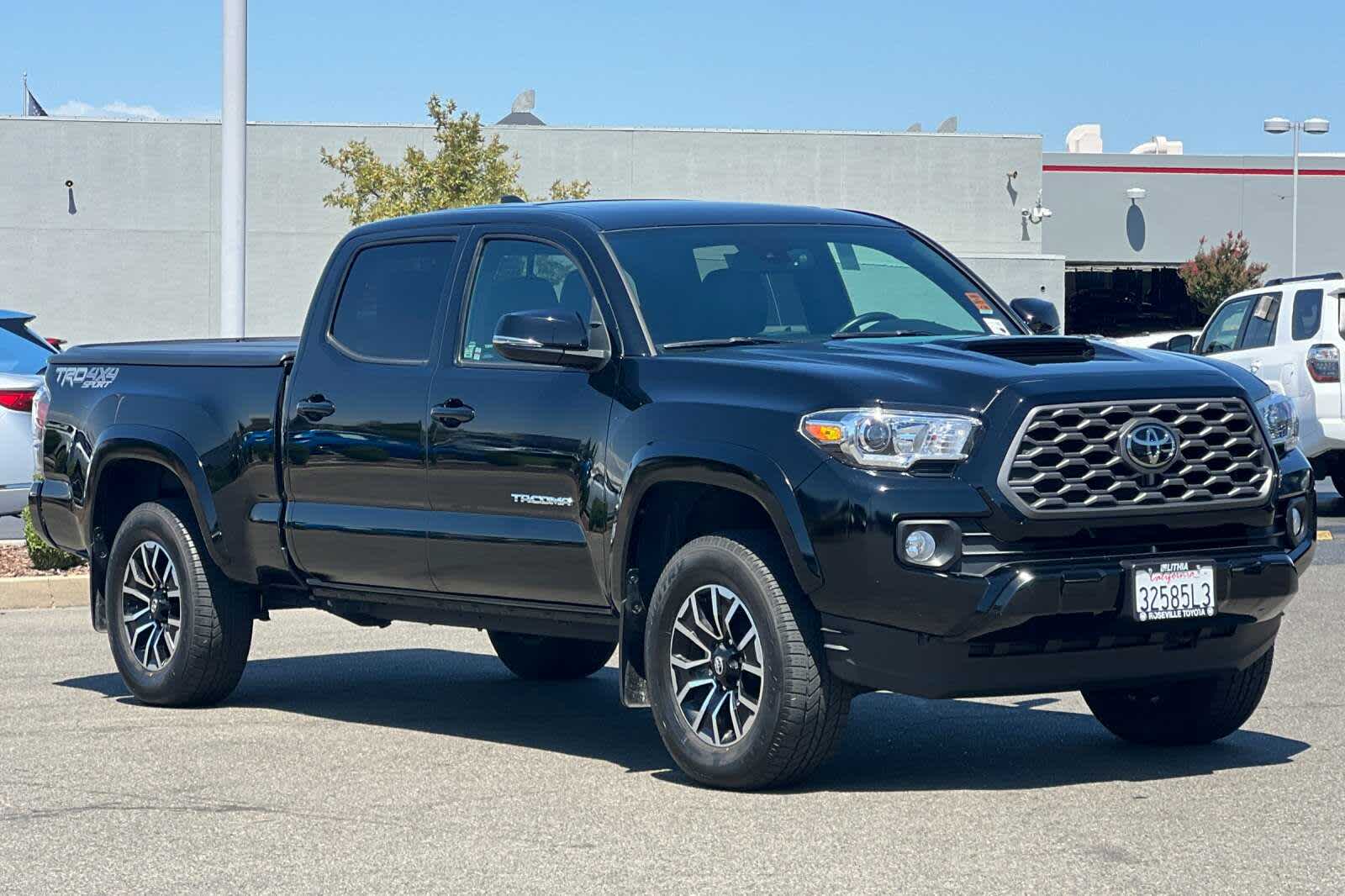 Thumbnail: 2022 Toyota Tacoma - 5