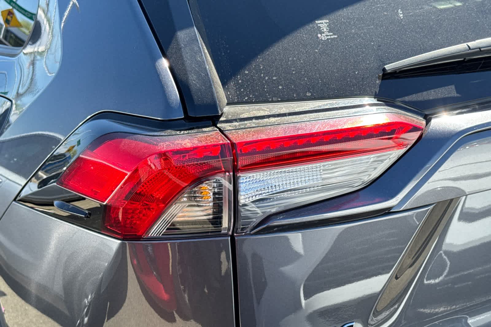 Thumbnail: 2025 Toyota RAV4 - 18