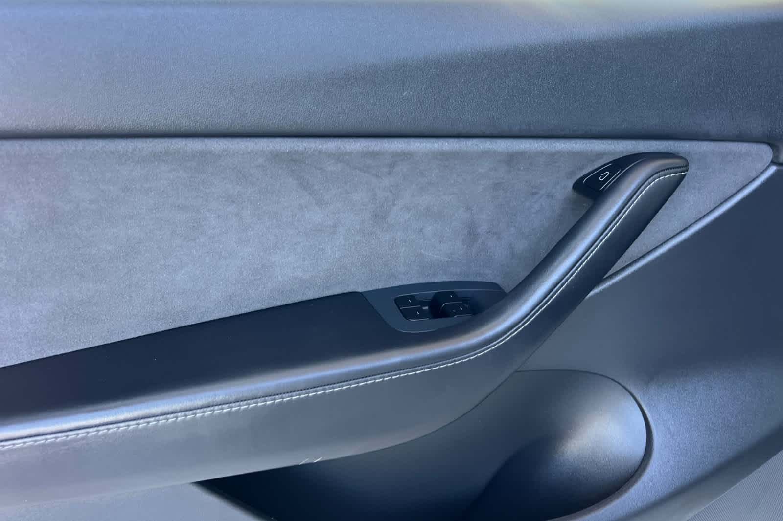 Thumbnail: 2021 Tesla Model Y - 12