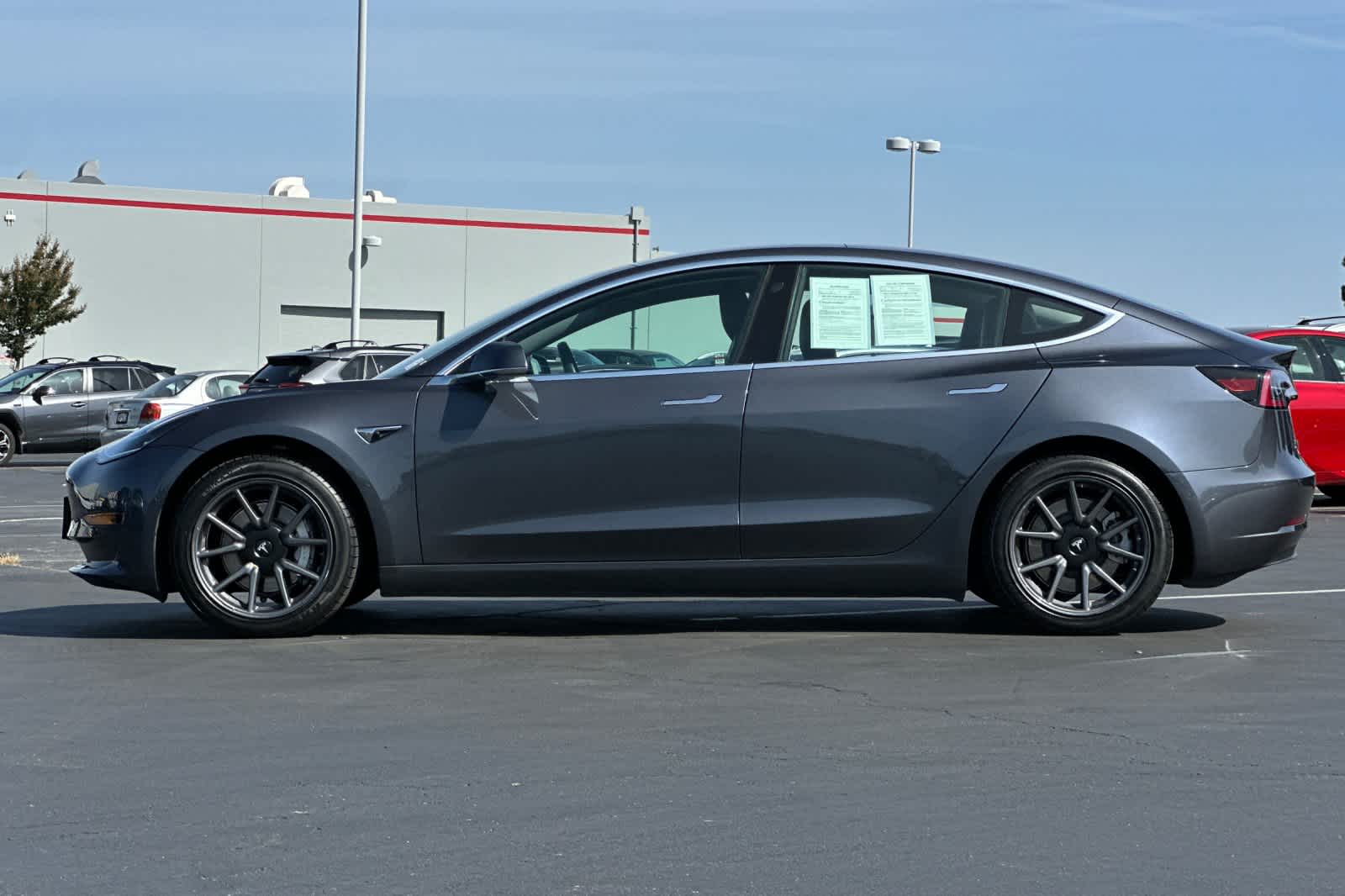 Thumbnail: 2018 Tesla Model 3 - 9