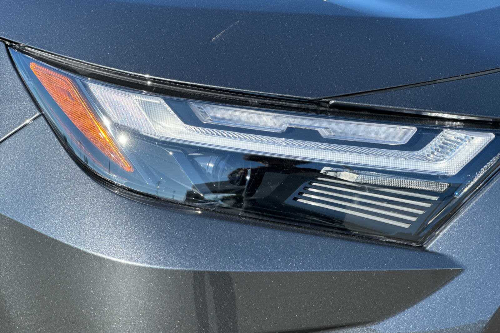 Thumbnail: 2025 Toyota RAV4 - 10