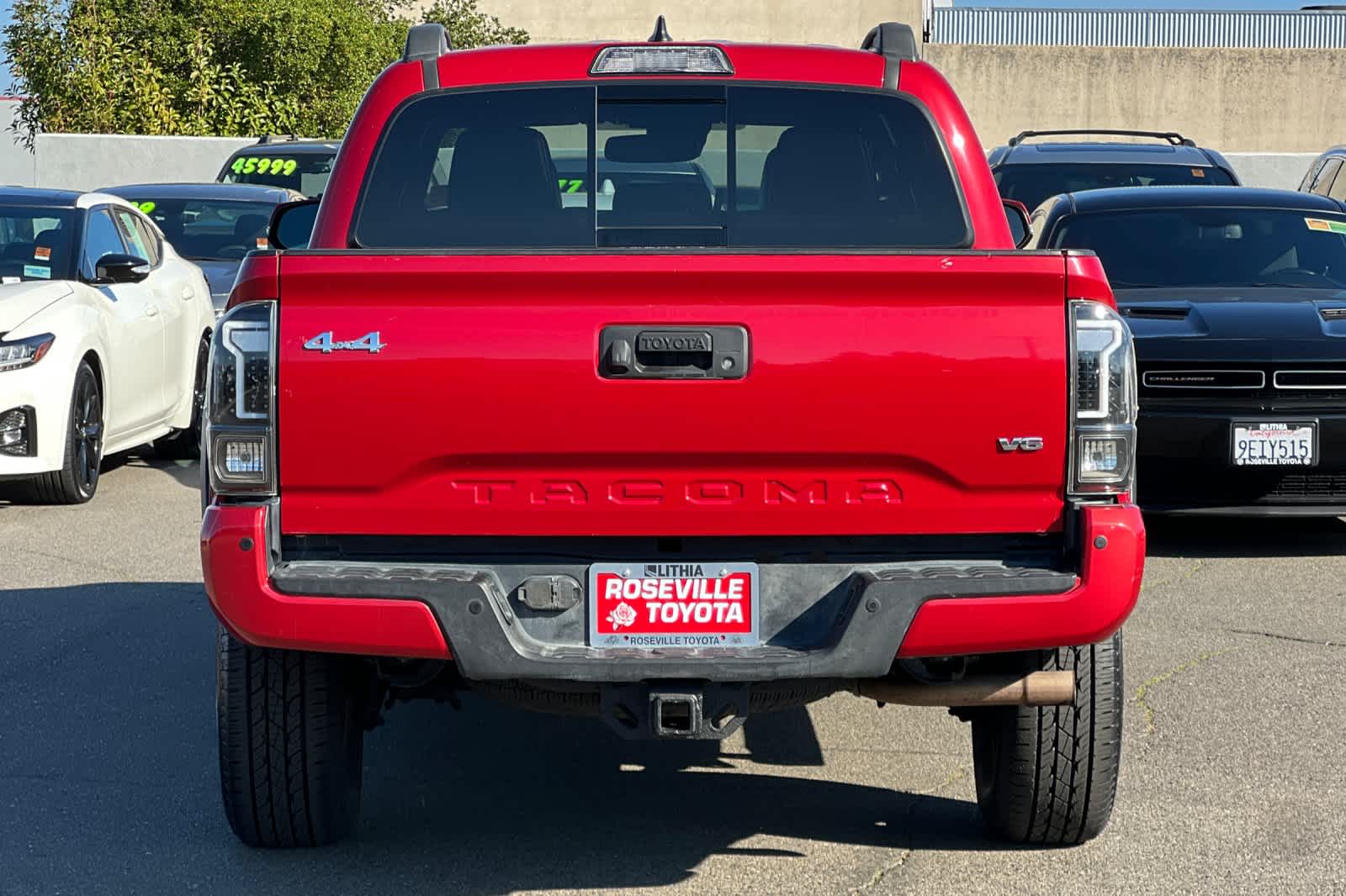 Thumbnail: 2019 Toyota Tacoma - 8
