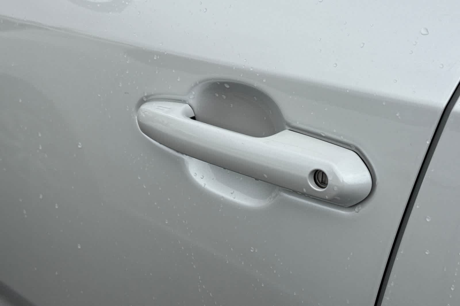 Thumbnail: 2024 Toyota RAV4 - 19