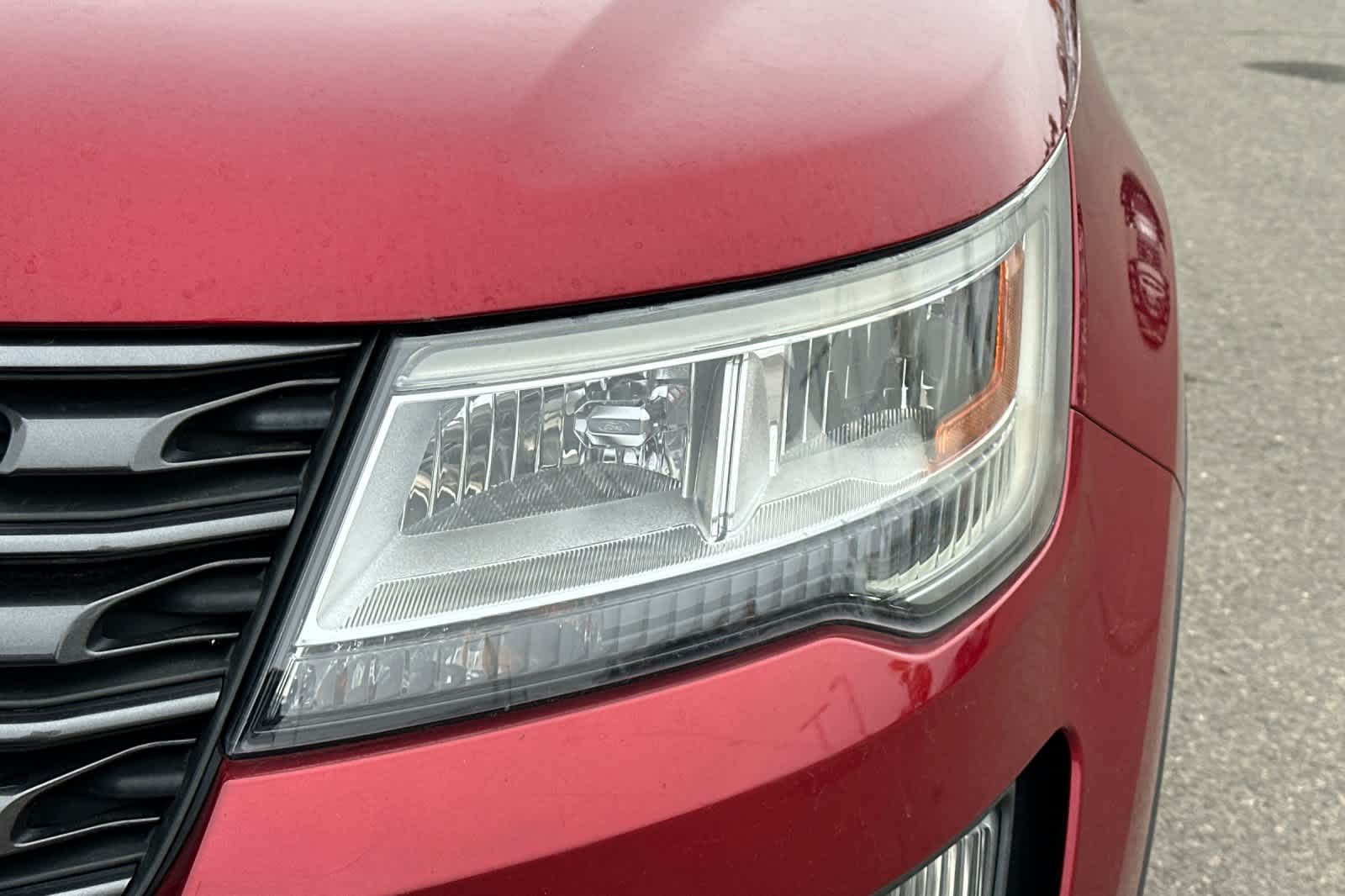 Thumbnail: 2017 Ford Explorer - 10