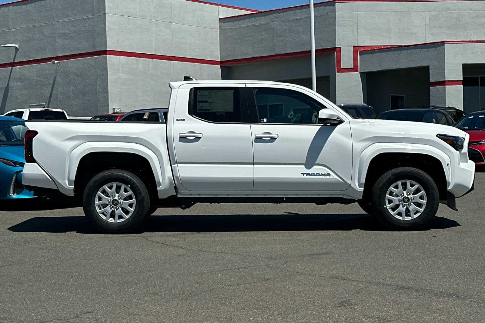 Thumbnail: 2025 Toyota Tacoma - 8