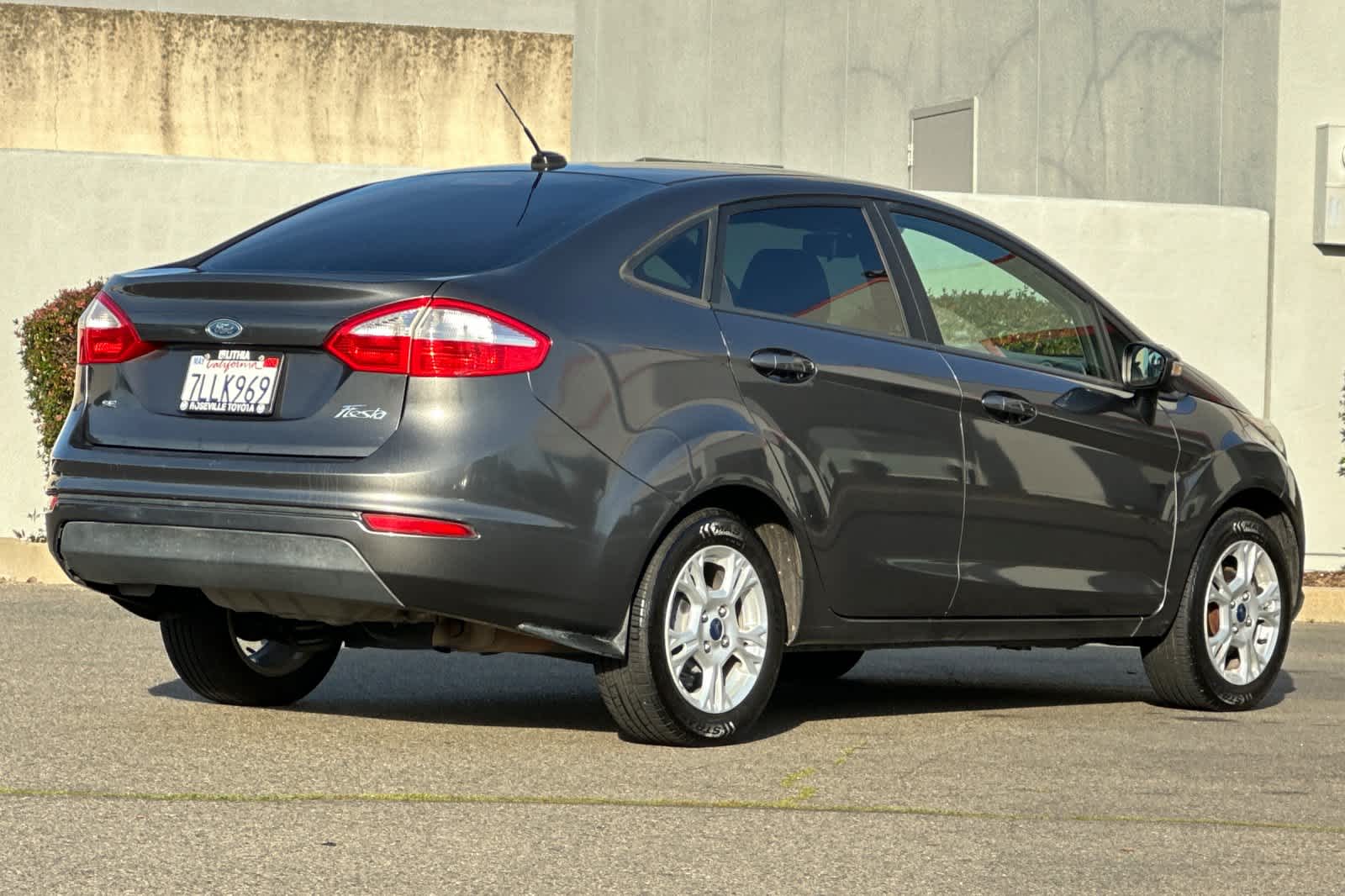 Thumbnail: 2015 Ford Fiesta - 2