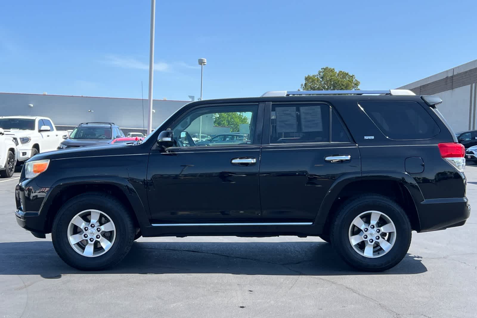 2011 Toyota 4Runner SR5 9