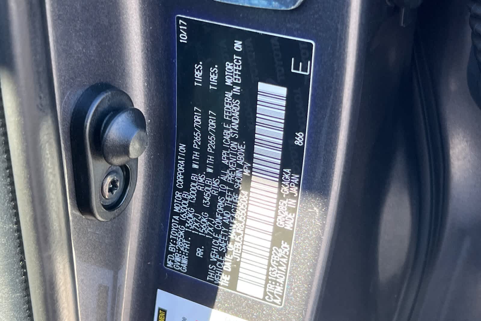 Thumbnail: 2018 Toyota 4Runner - 31