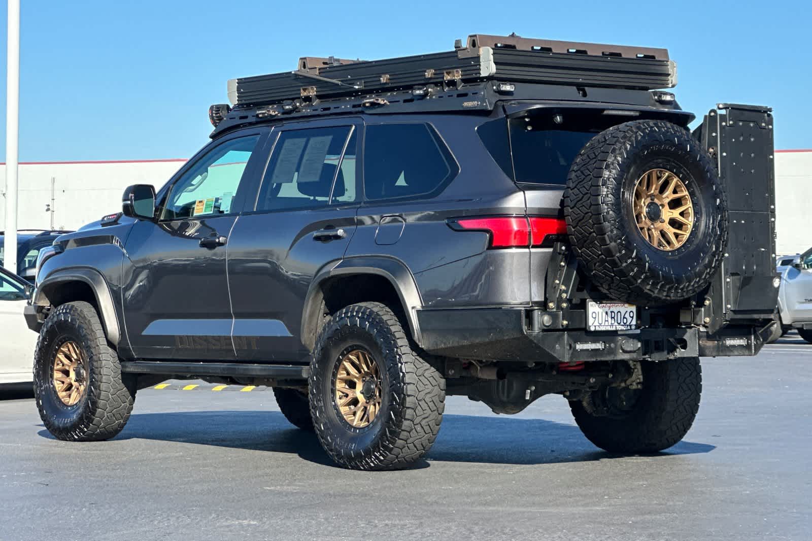 Thumbnail: 2023 Toyota Sequoia - 7