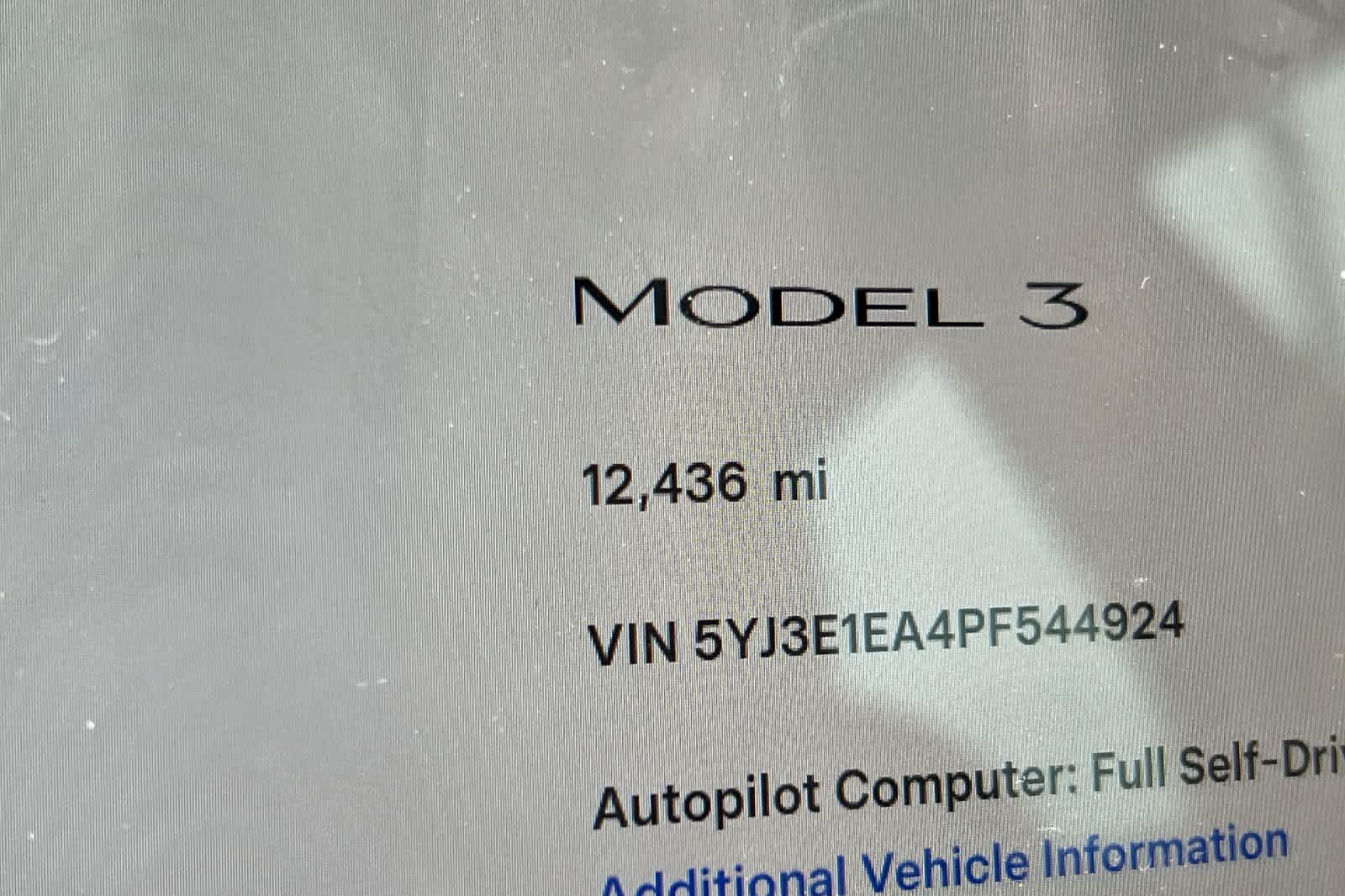 Thumbnail: 2023 Tesla Model 3 - 27