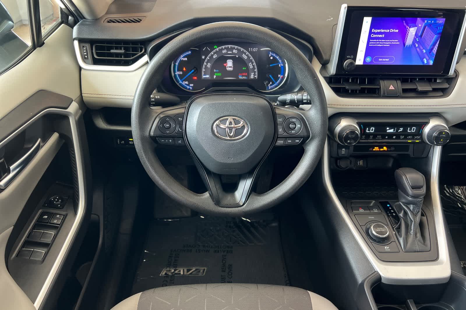 Thumbnail: 2023 Toyota RAV4 - 15