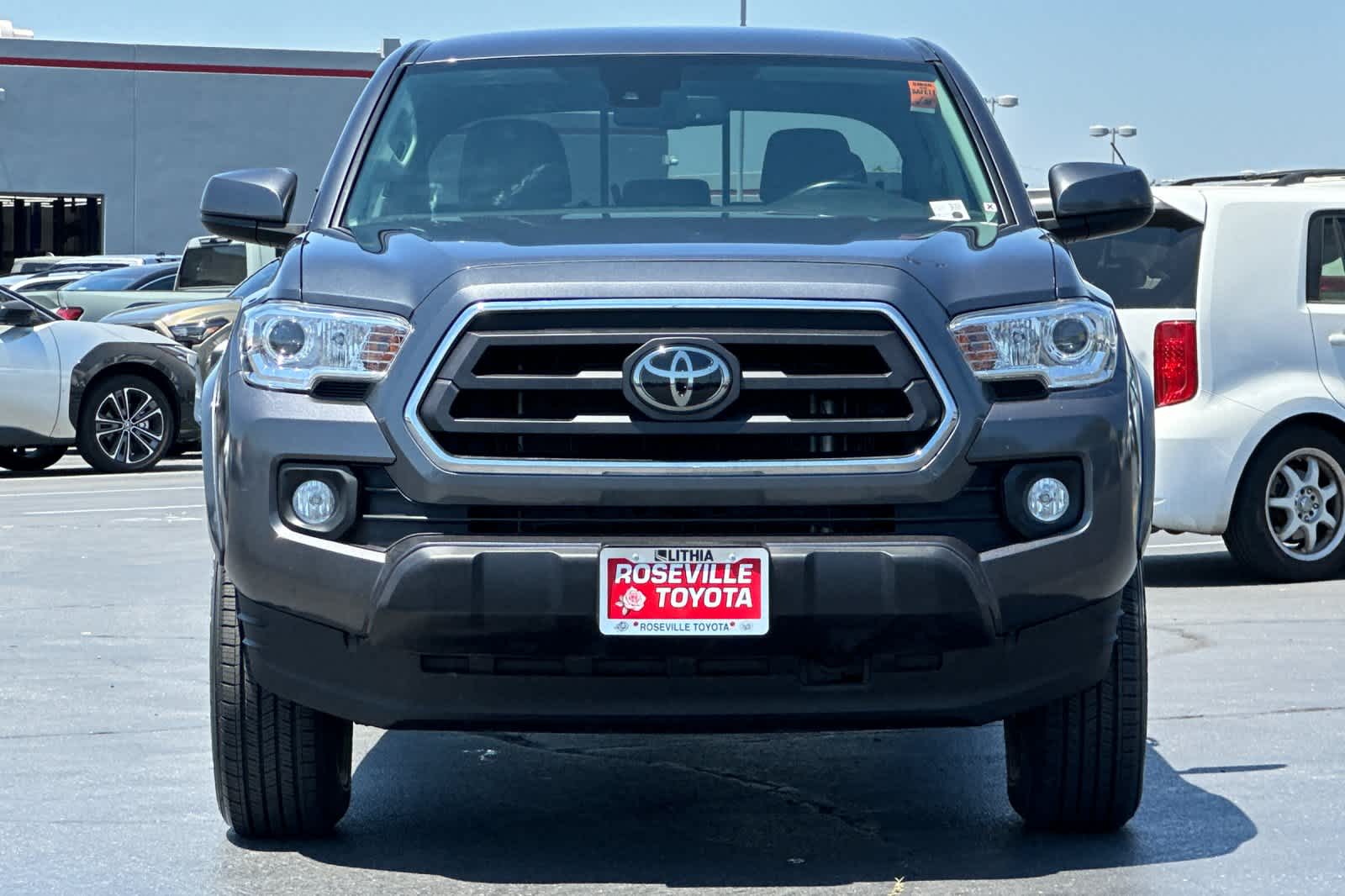 Thumbnail: 2021 Toyota Tacoma - 10