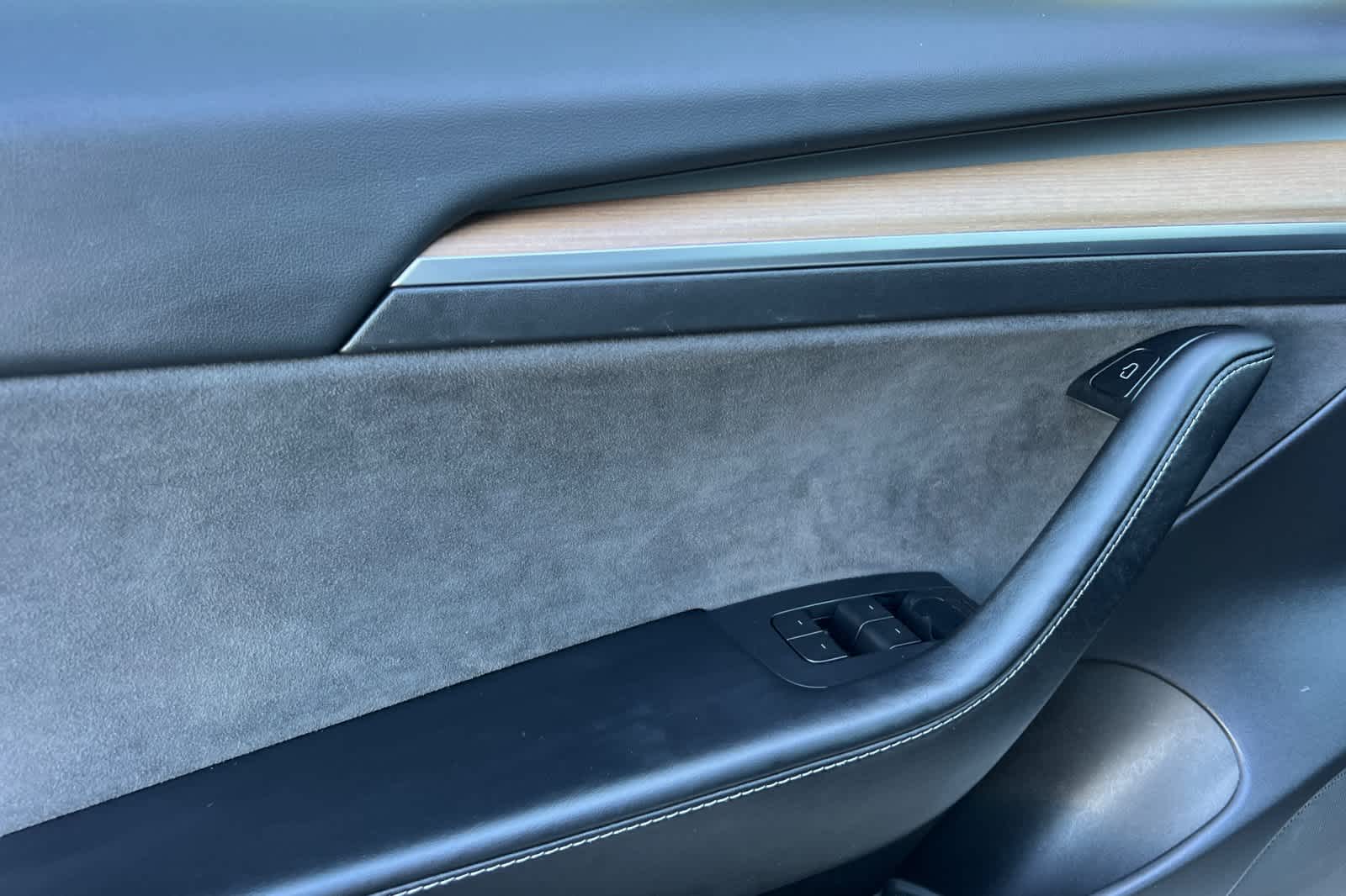 Thumbnail: 2021 Tesla Model 3 - 12