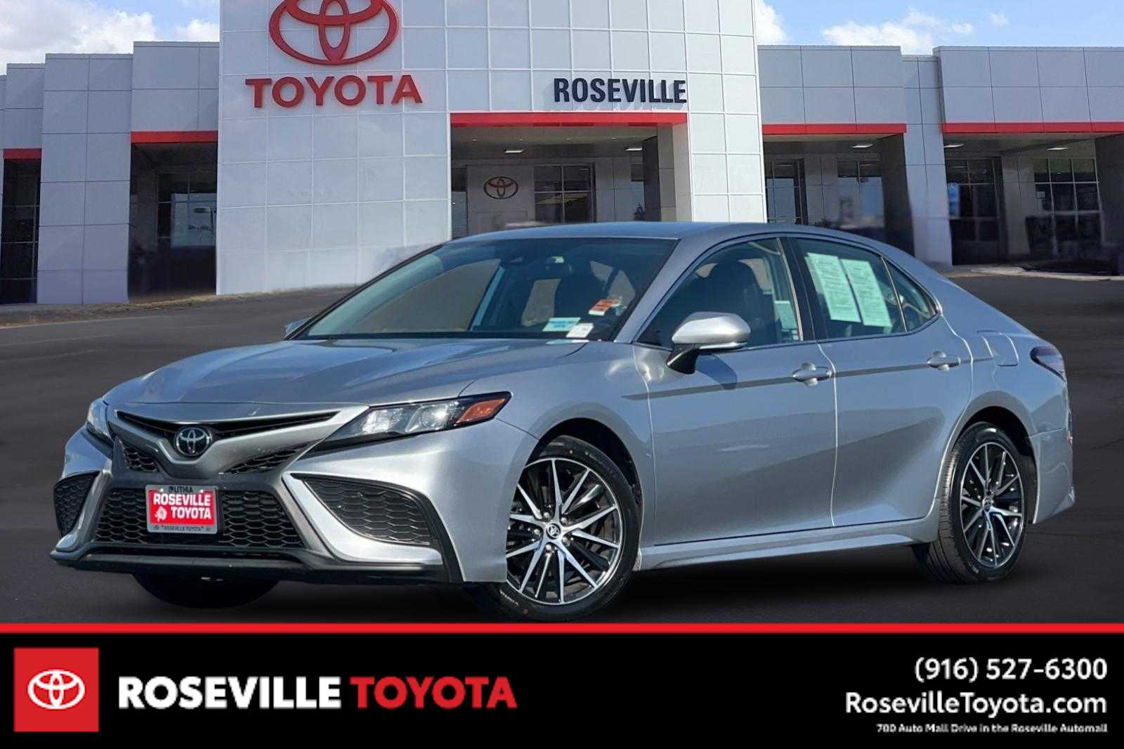 Thumbnail: 2022 Toyota Camry - 1