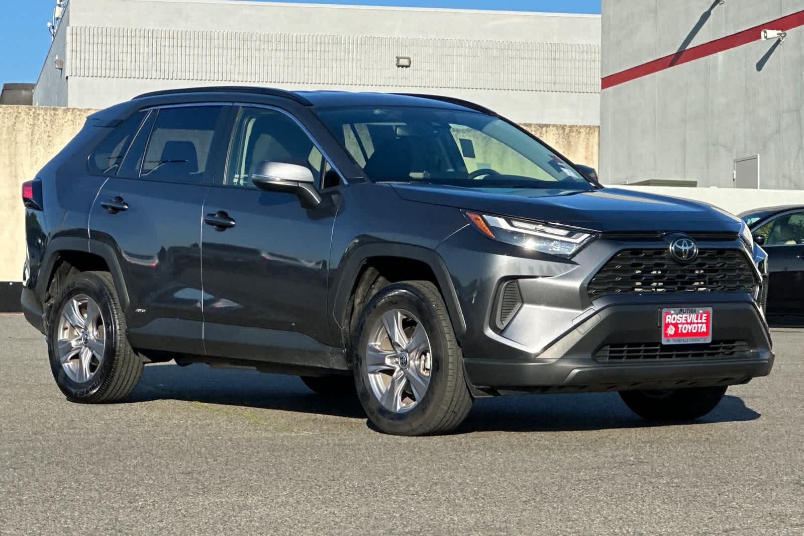 Thumbnail: 2025 Toyota RAV4 - 5