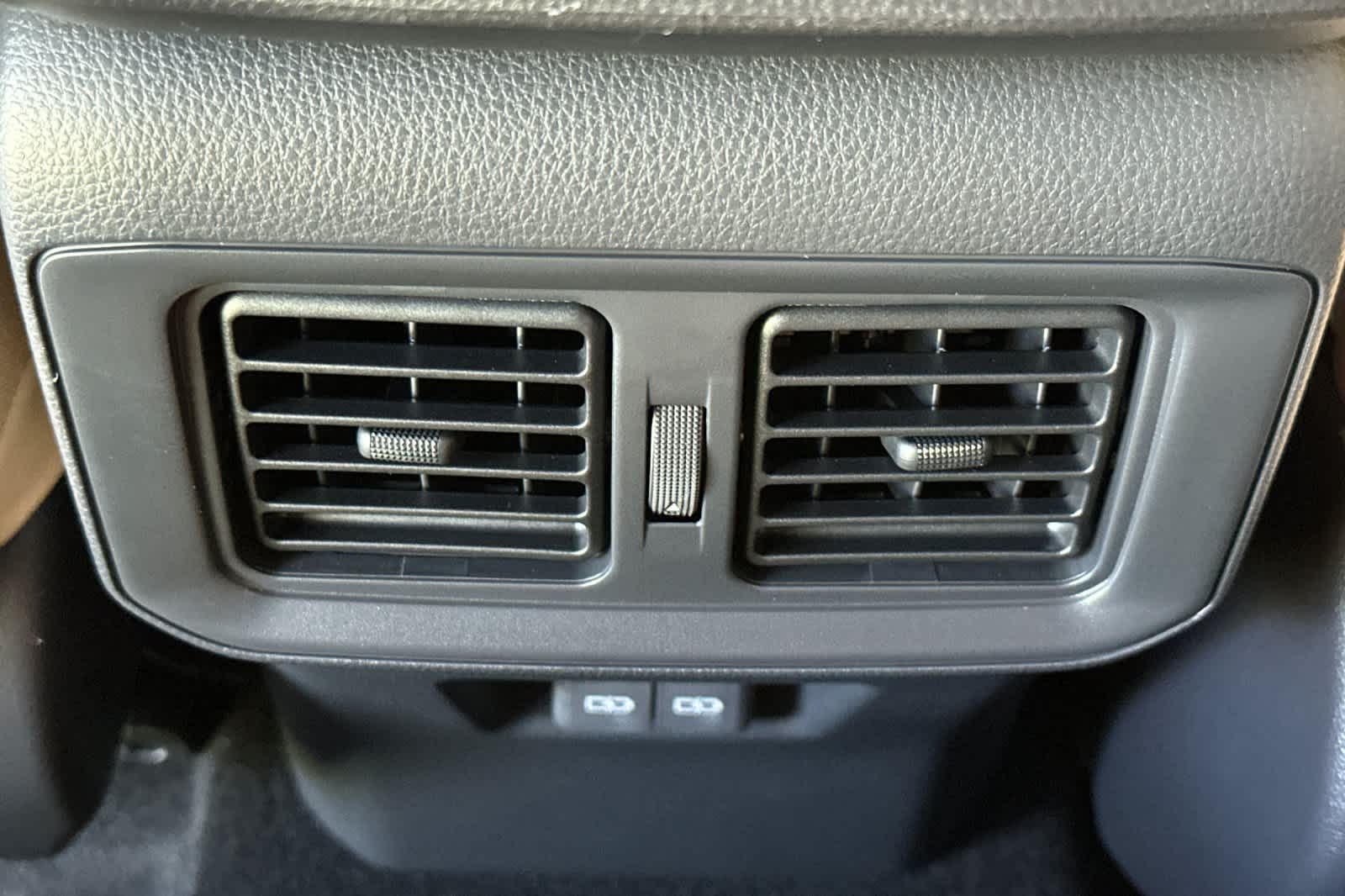 Thumbnail: 2025 Toyota RAV4 - 14