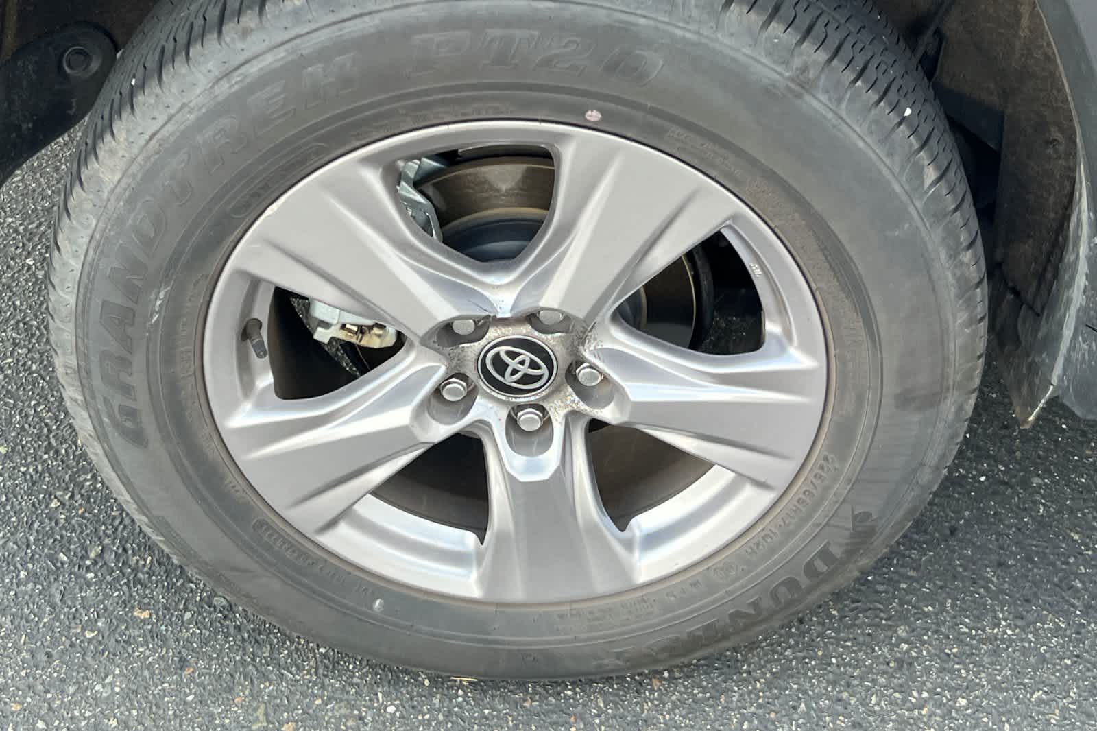 Thumbnail: 2025 Toyota RAV4 - 17