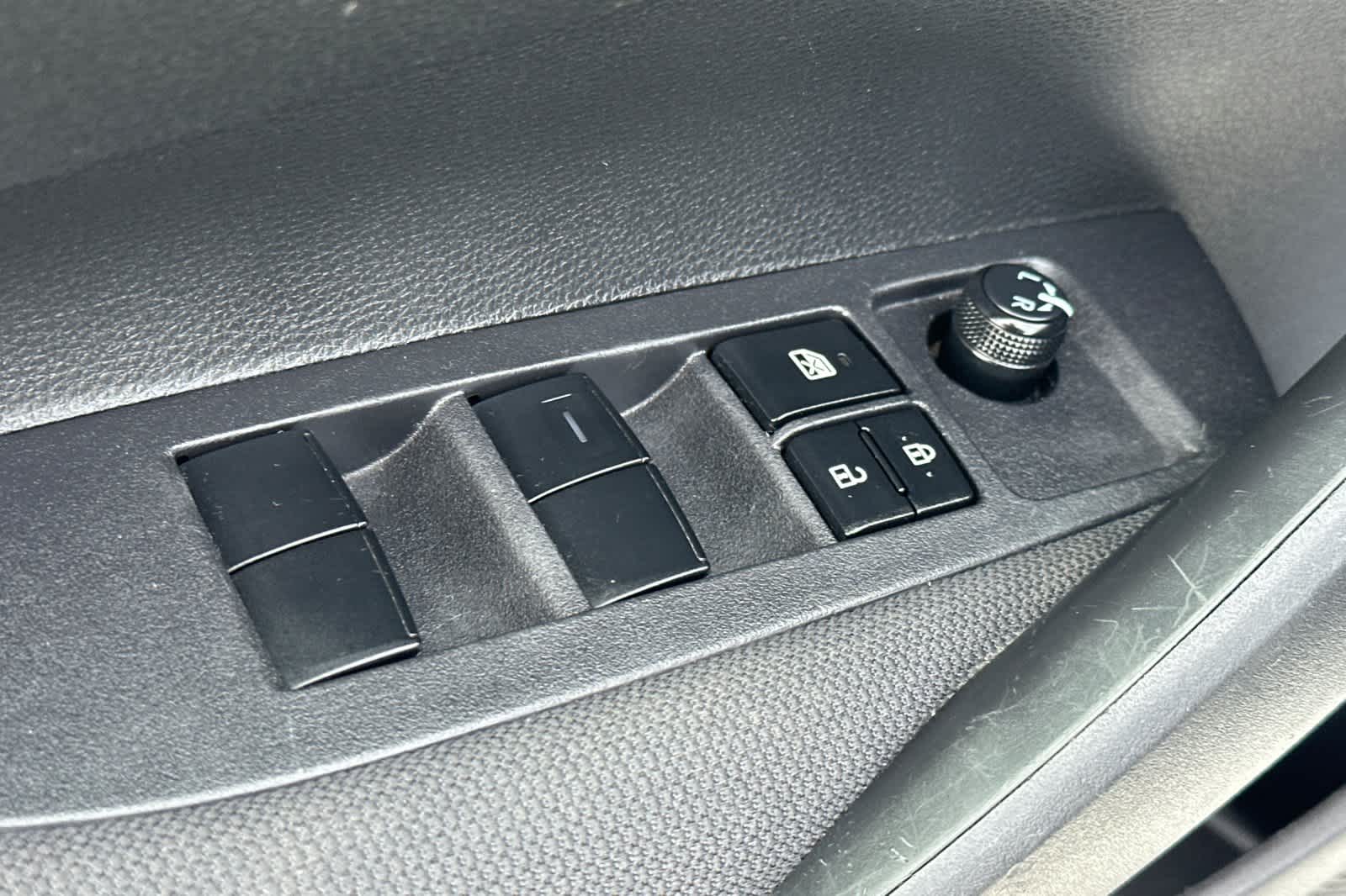 Thumbnail: 2024 Toyota Corolla - 13