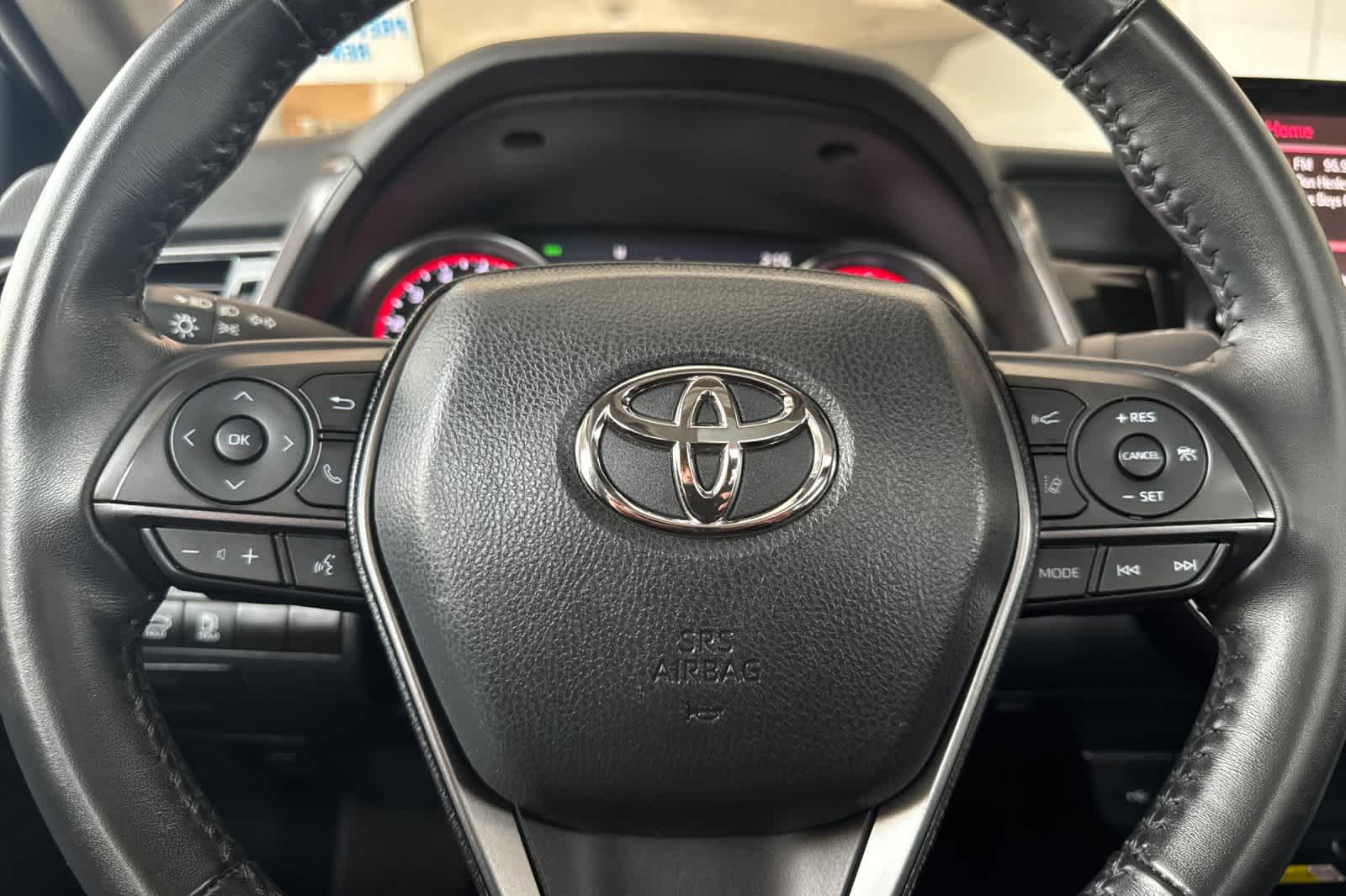 Thumbnail: 2024 Toyota Camry - 24