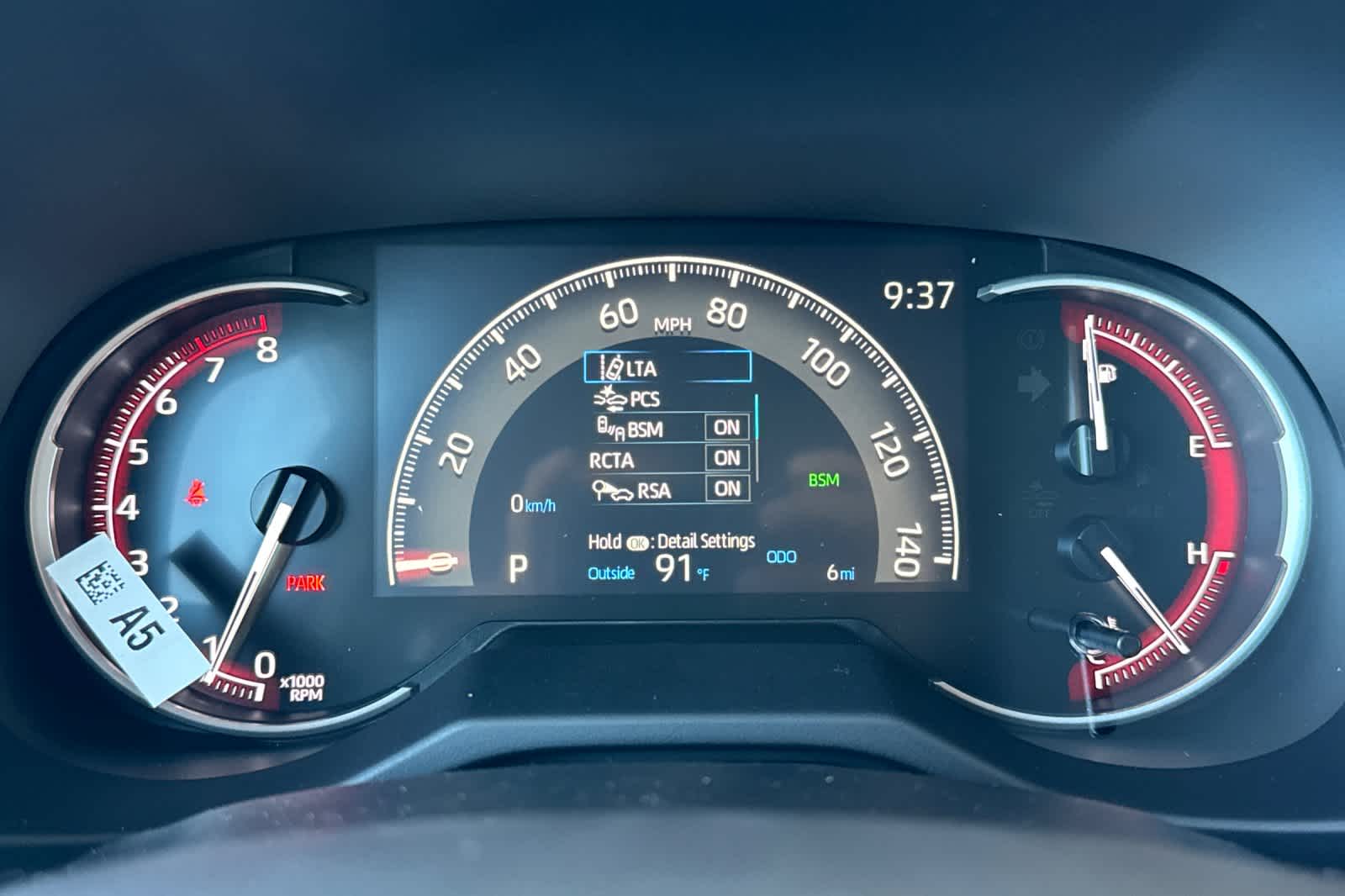 Thumbnail: 2025 Toyota RAV4 - 28