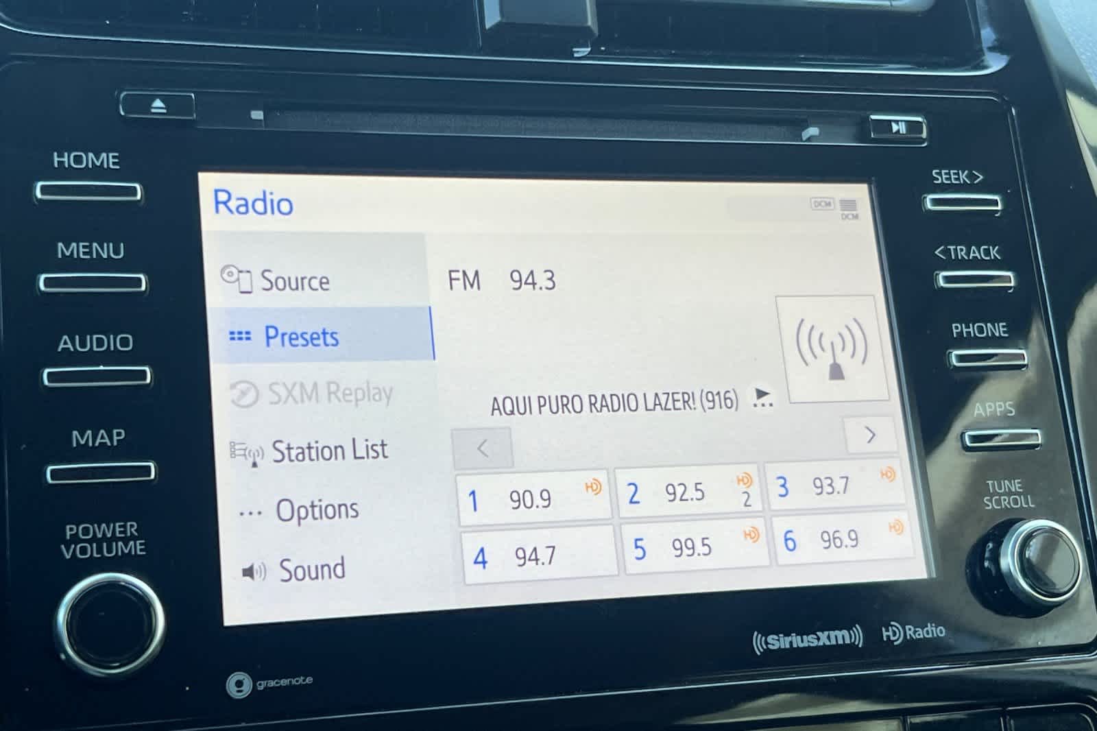 Thumbnail: 2022 Toyota Prius Prime - 19