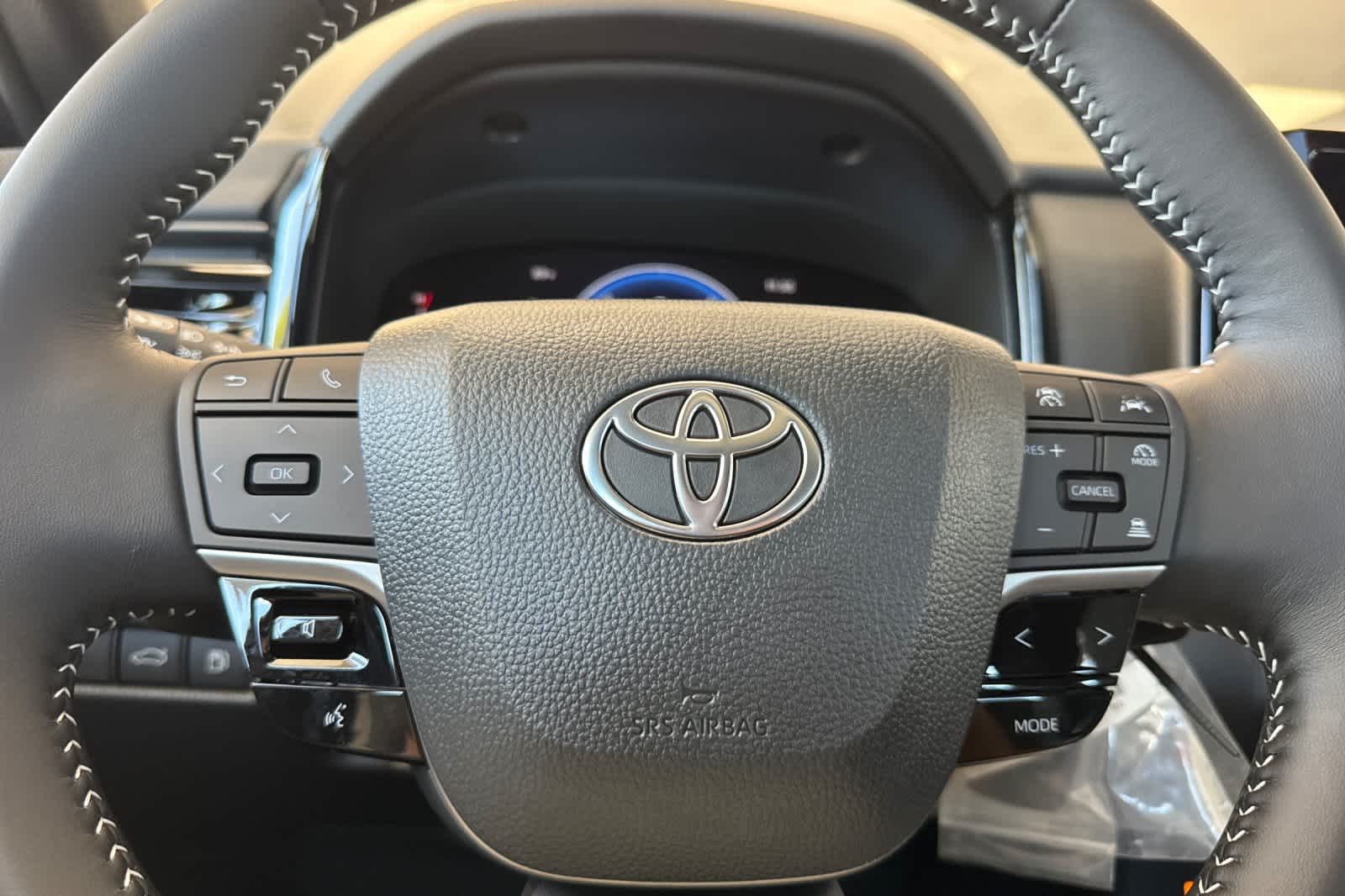 Thumbnail: 2026 Toyota Camry - 25
