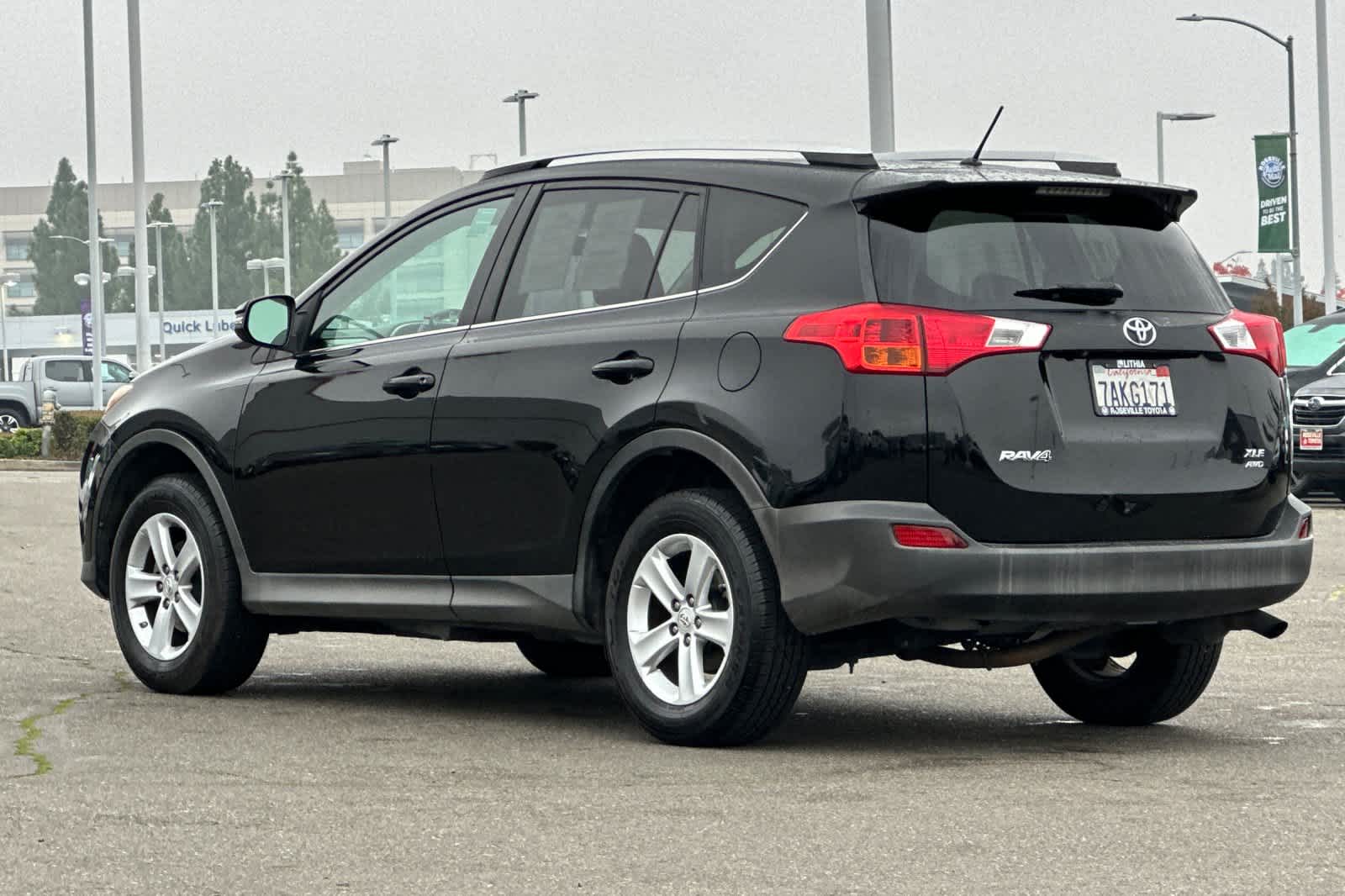 Thumbnail: 2013 Toyota RAV4 - 7