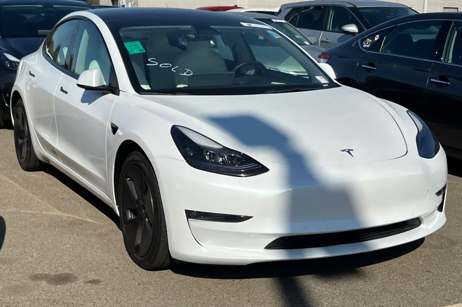 Thumbnail: 2022 Tesla Model 3 - 3