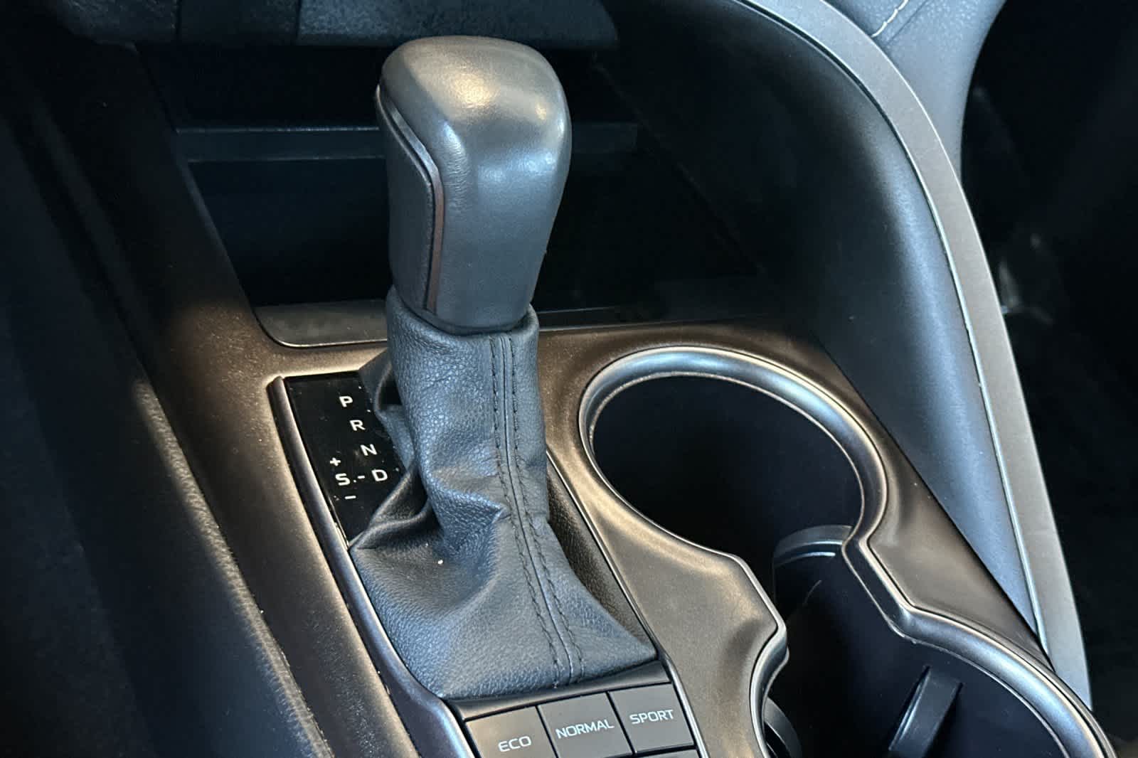 Thumbnail: 2024 Toyota Camry - 21