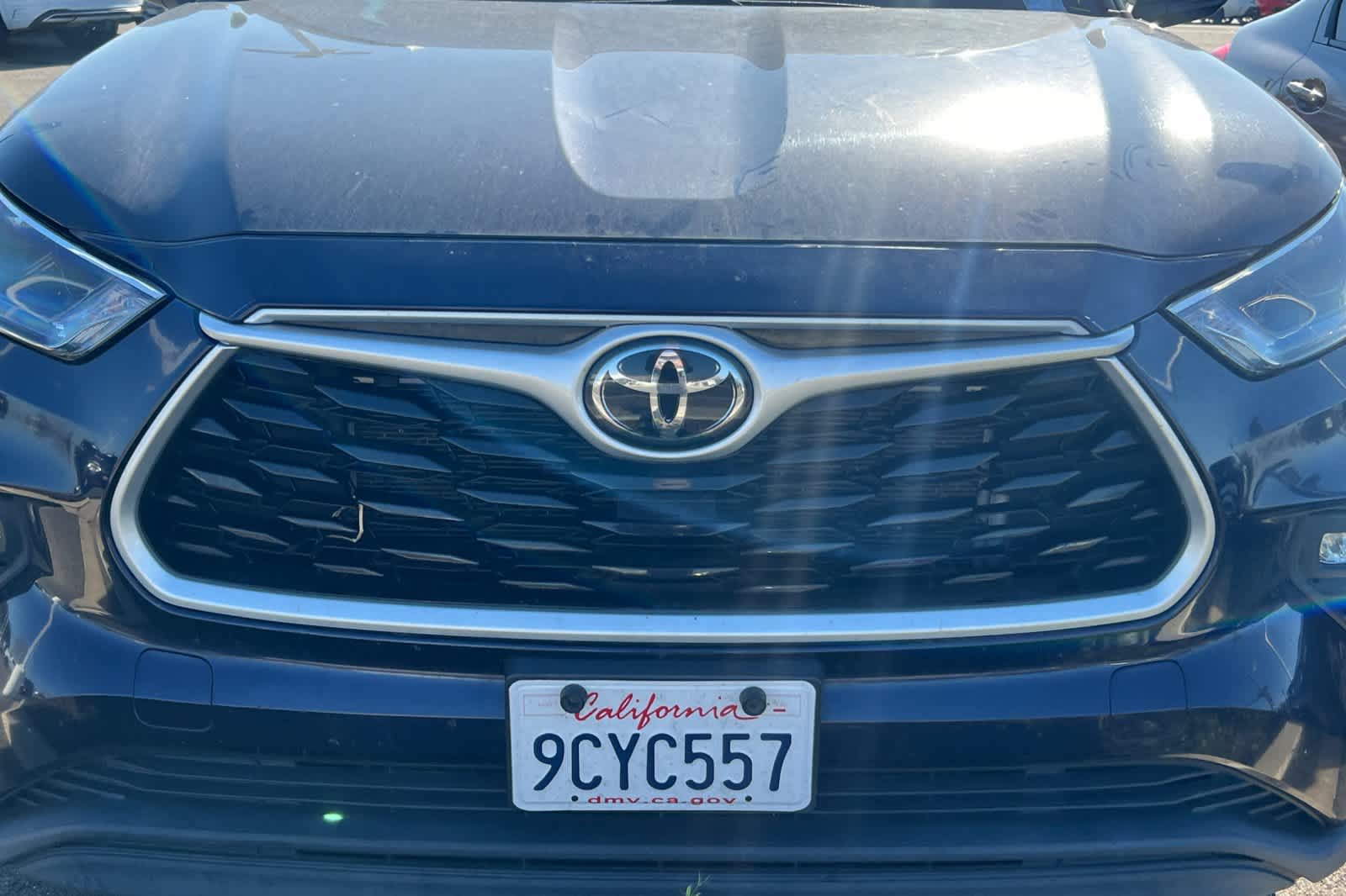 Thumbnail: 2022 Toyota Highlander - 9