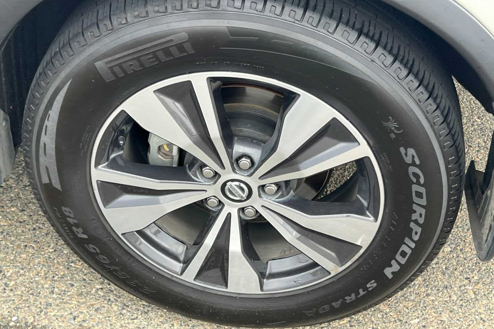 Thumbnail: 2020 Nissan Murano - 17