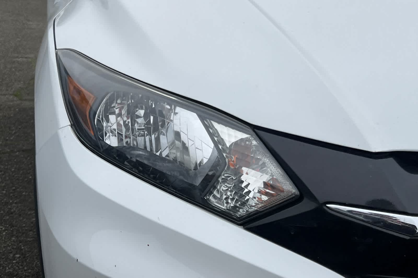 Thumbnail: 2016 Honda HR-V - 8