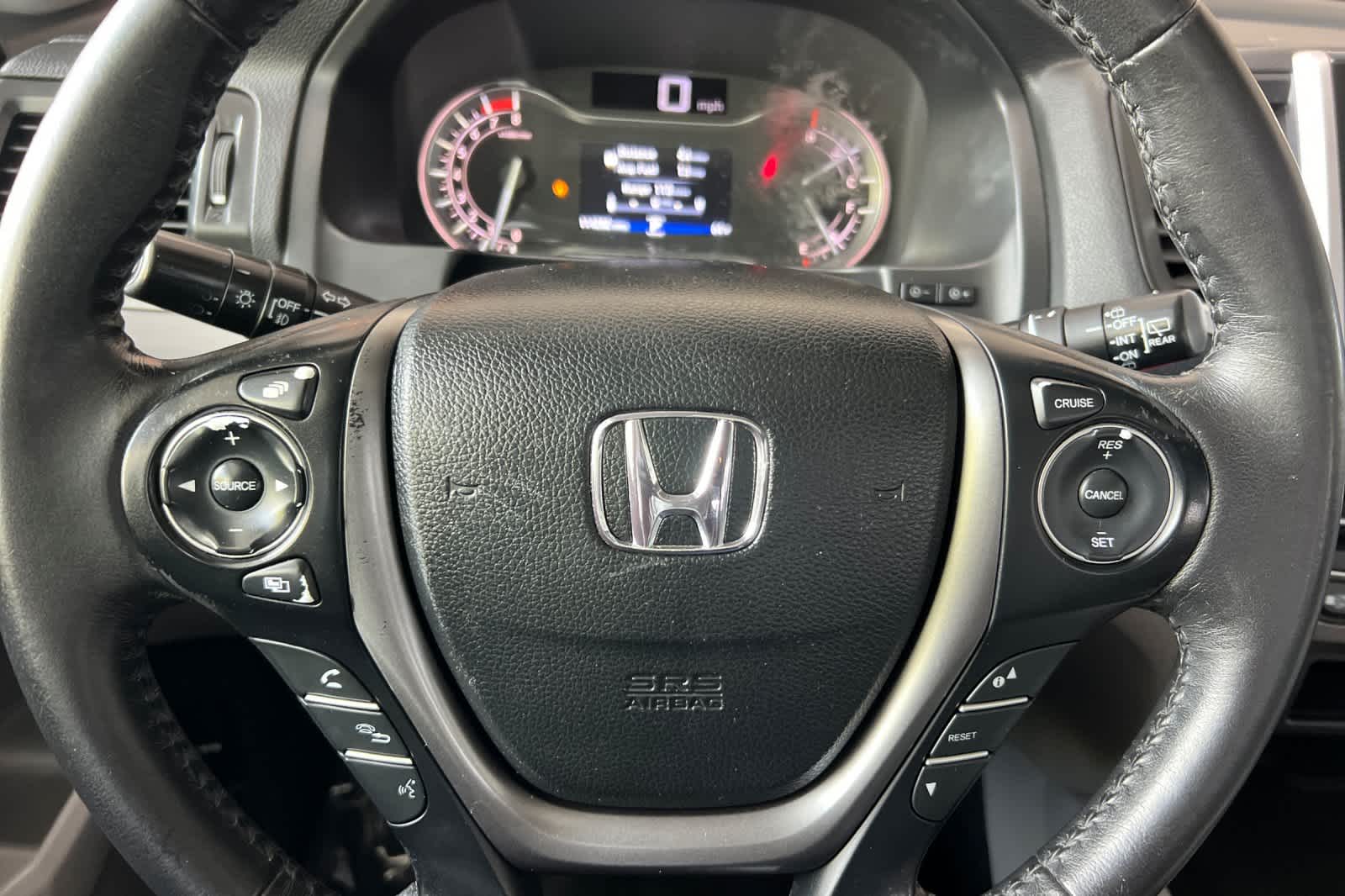 Thumbnail: 2016 Honda Pilot - 26