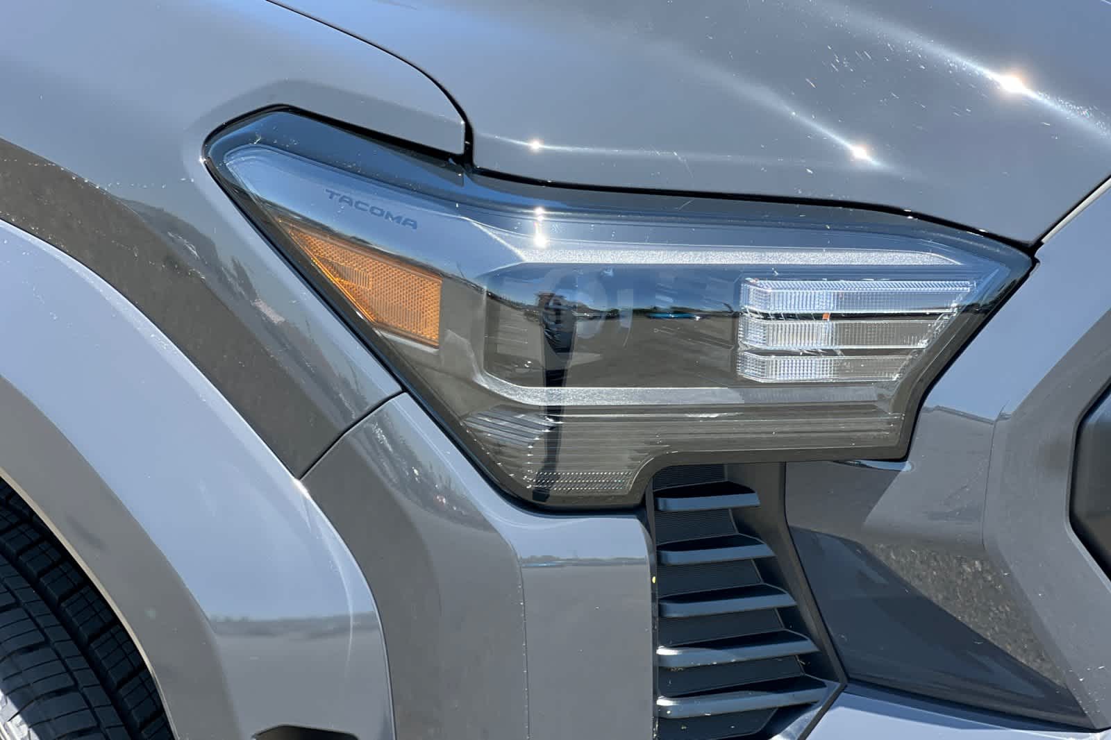 2025 Toyota Tacoma TRD Sport 28