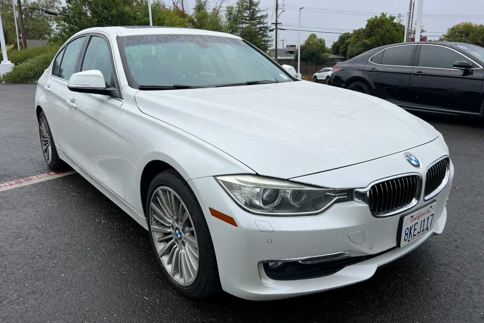 Thumbnail: 2015 BMW 3 Series - 3