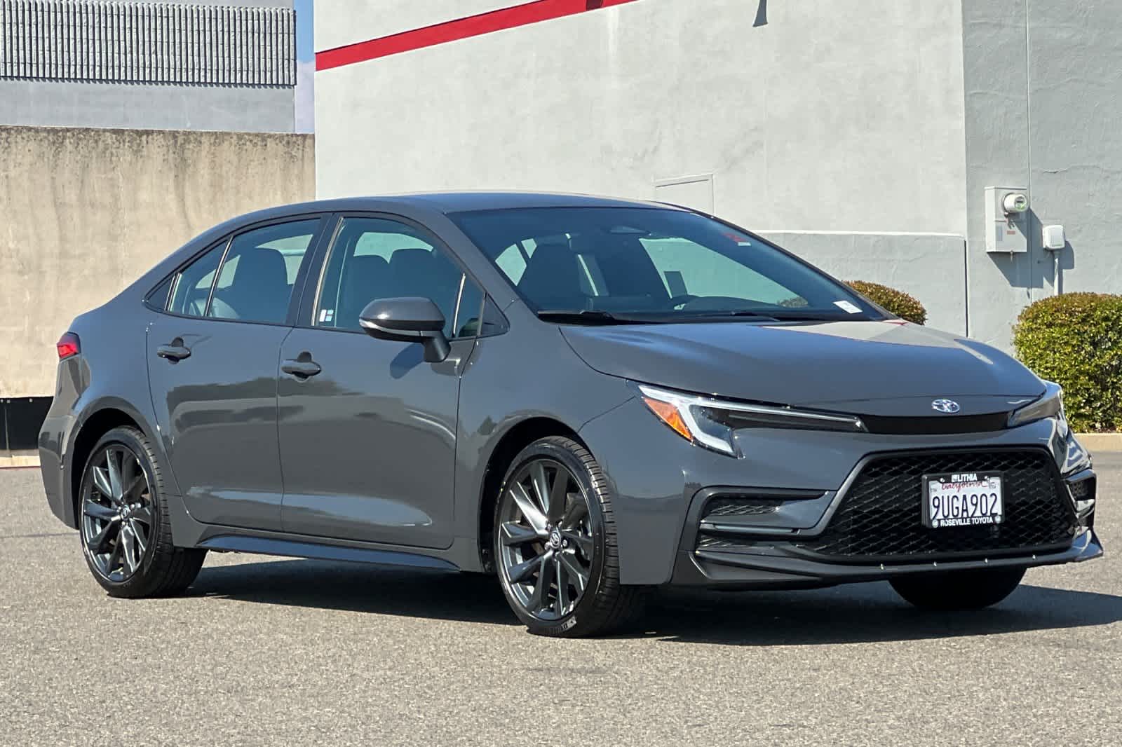Thumbnail: 2025 Toyota Corolla - 5