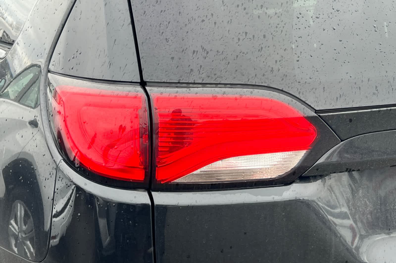 Thumbnail: 2019 Chrysler Pacifica - 15