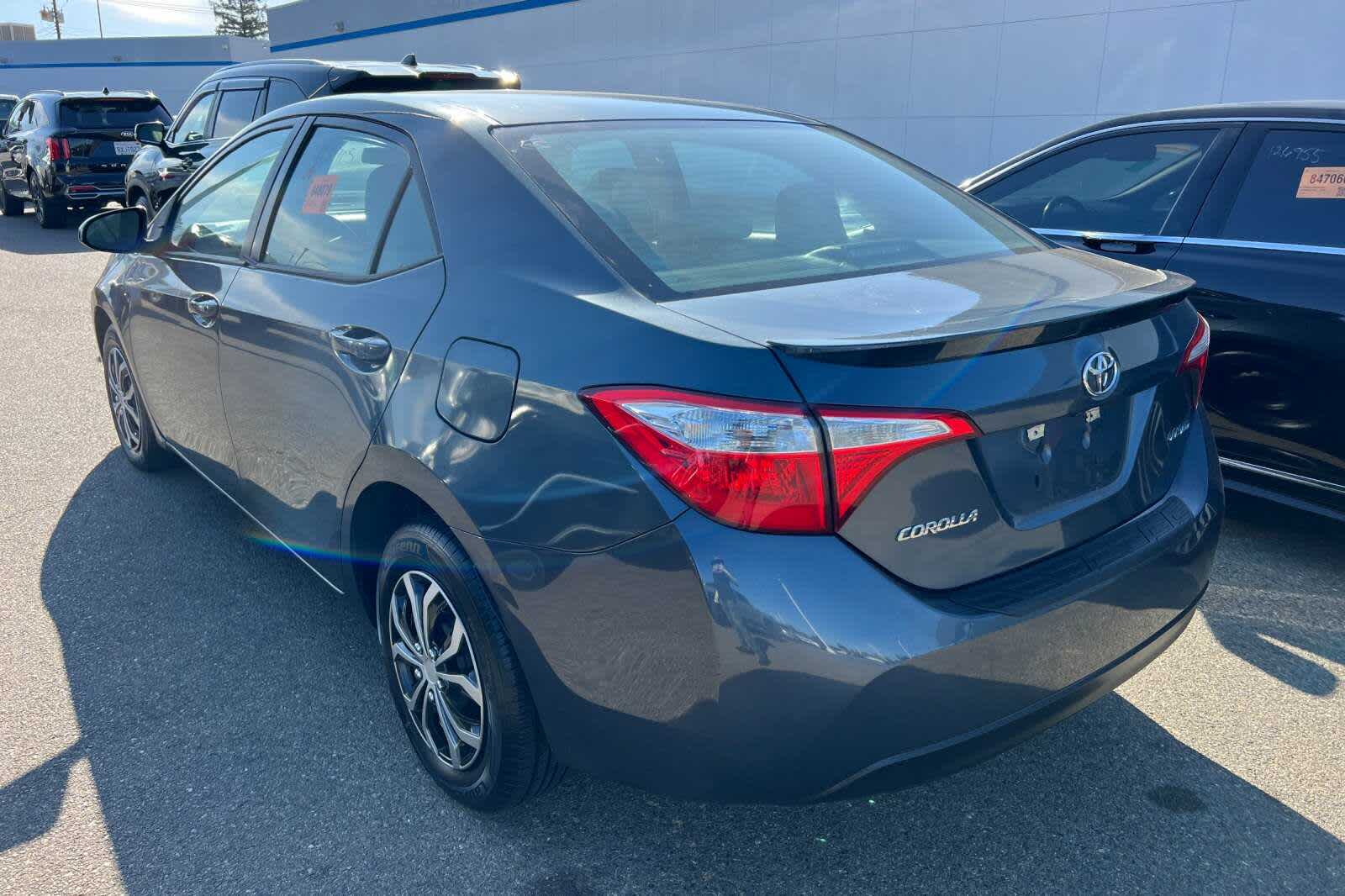 Thumbnail: 2015 Toyota Corolla - 4