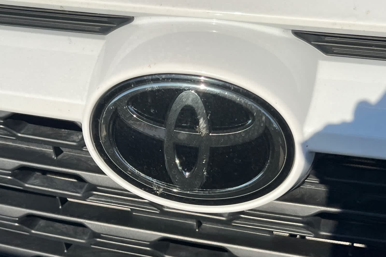 Thumbnail: 2024 Toyota RAV4 - 8