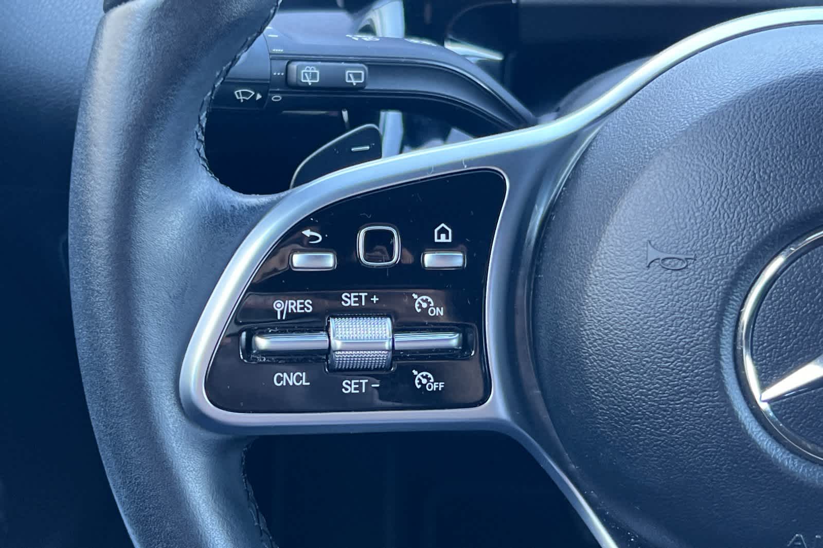 Thumbnail: 2021 Mercedes-Benz GLA - 26