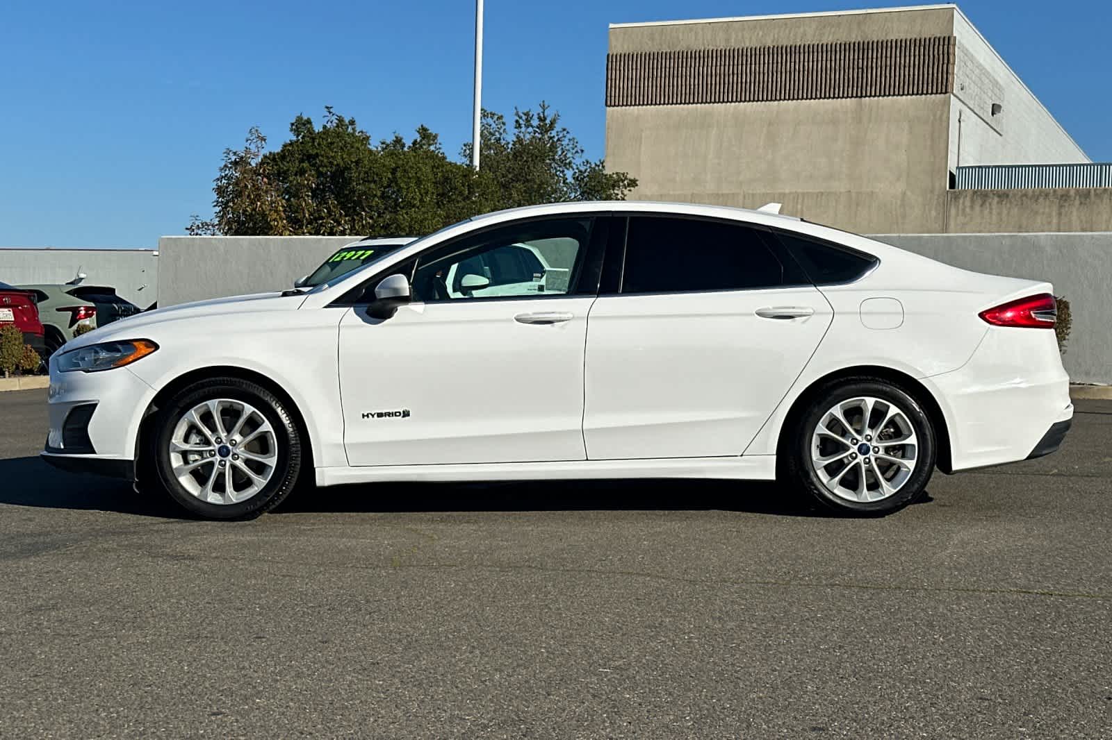 Thumbnail: 2019 Ford Fusion - 9