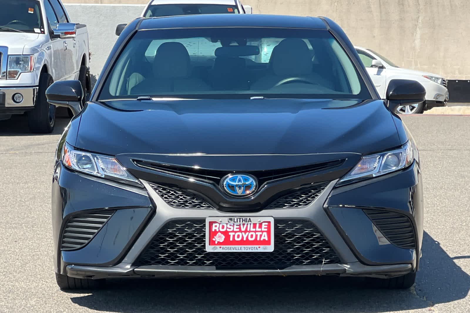 Thumbnail: 2018 Toyota Camry - 10
