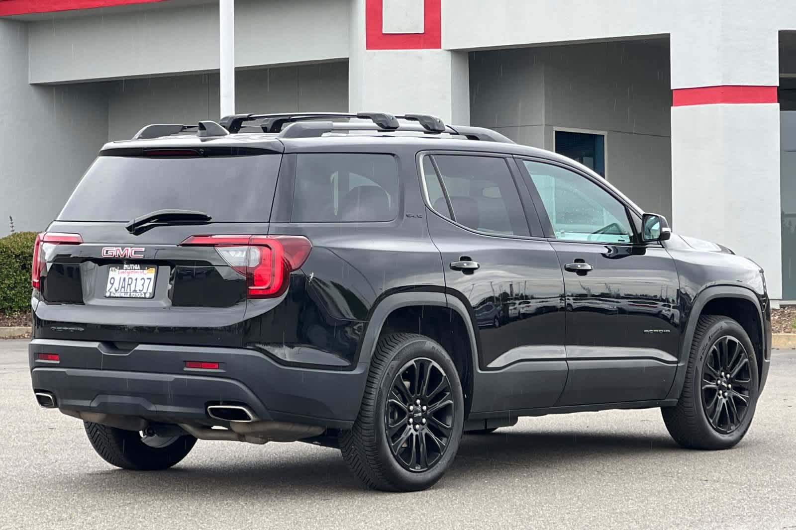 Thumbnail: 2023 GMC Acadia - 2
