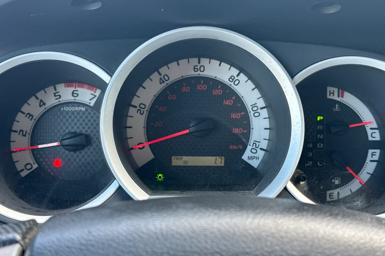 Thumbnail: 2014 Toyota Tacoma - 25