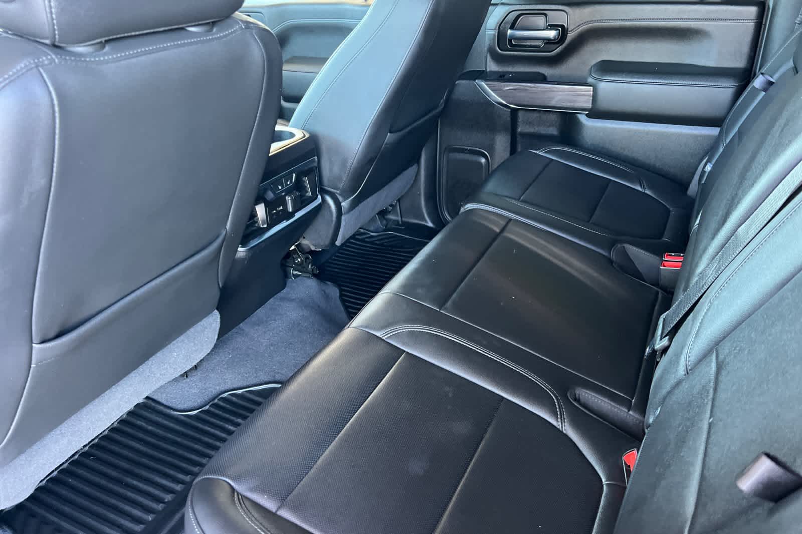 Thumbnail: 2020 Chevrolet Silverado 2500 - 4