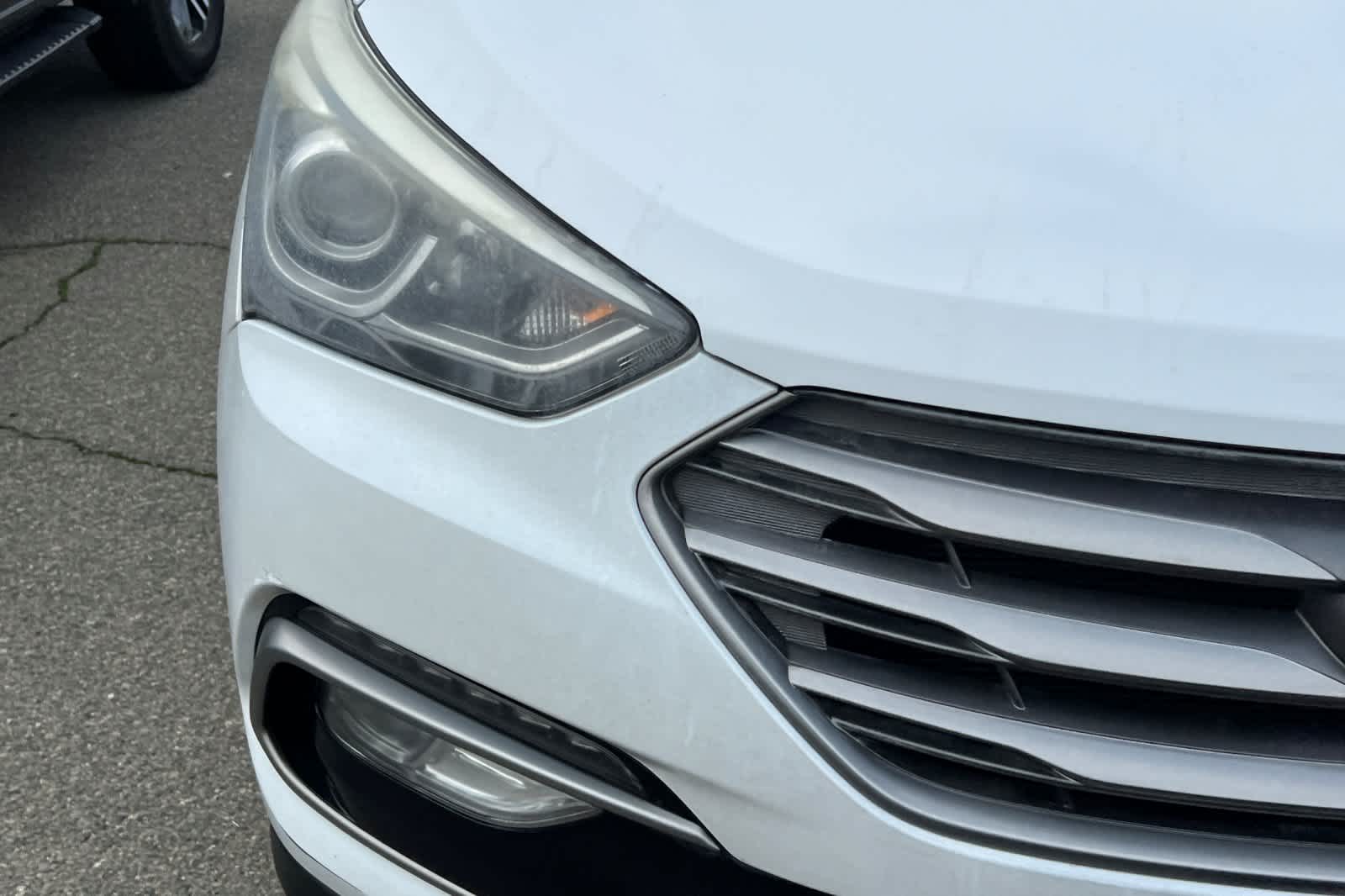 Thumbnail: 2018 Hyundai Santa Fe - 8