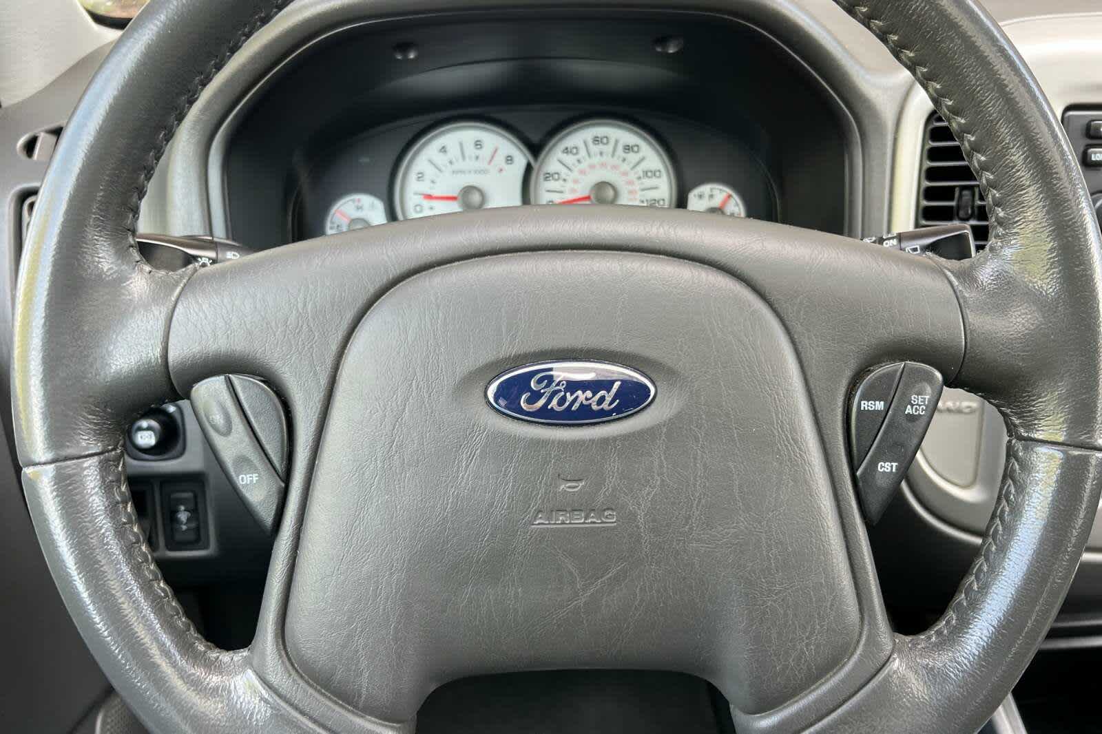 Thumbnail: 2006 Ford Escape - 22
