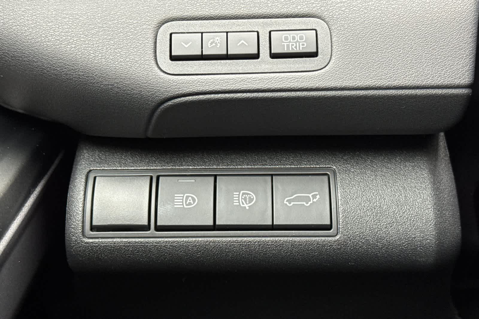 Thumbnail: 2026 Toyota bZ - 29