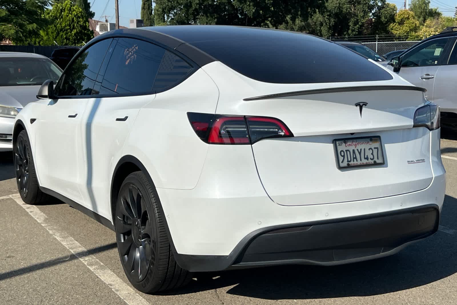 Thumbnail: 2022 Tesla Model Y - 4