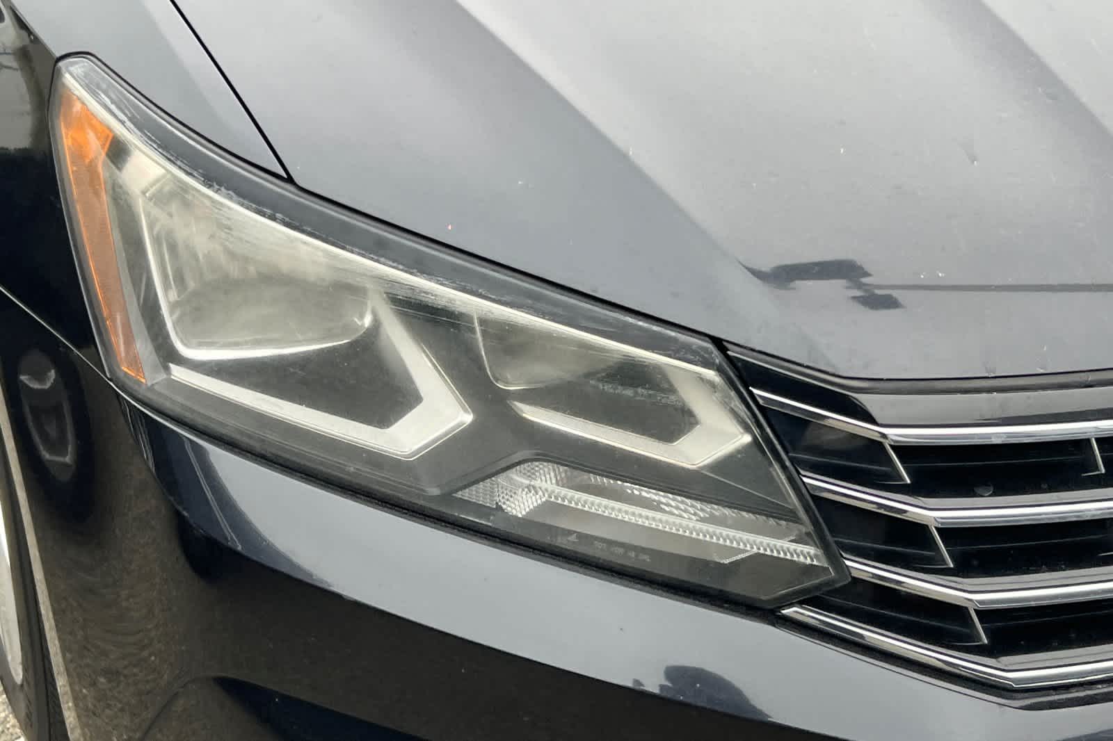 Thumbnail: 2018 Volkswagen Passat - 8